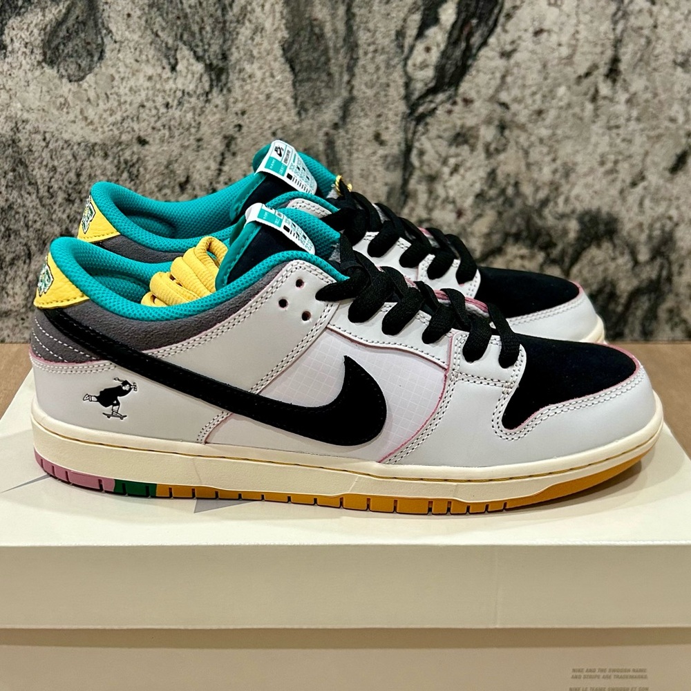 SOLD - Nike SB Dunk Low Pro X CSEF
